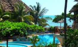 Wyprawa do Afryki czyli Active Tour po skarbach afryki - hotel i basen